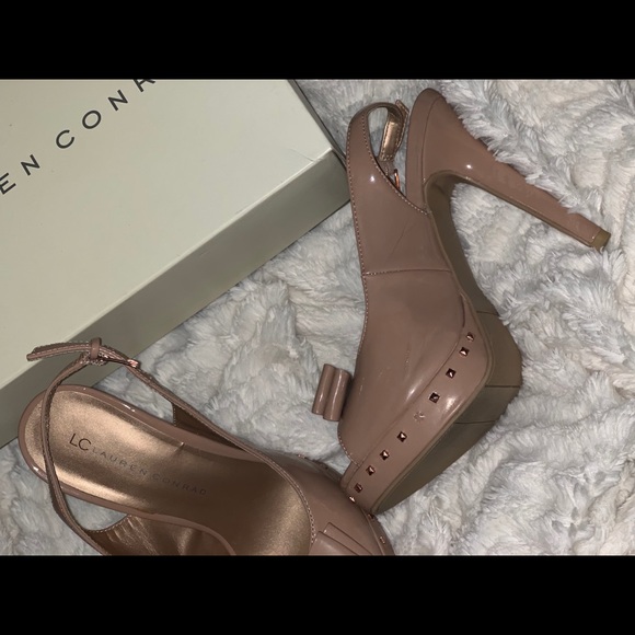 Lauren Conrad (LC) US Size 8 Nude Leather Pumps - Picture 5 of 8